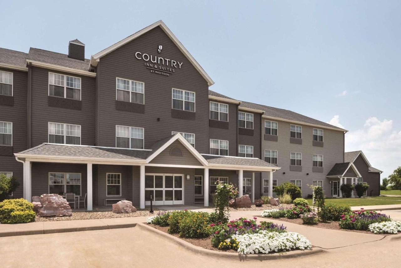 Country Inn & Suites By Radisson, Pella, Ia Экстерьер фото