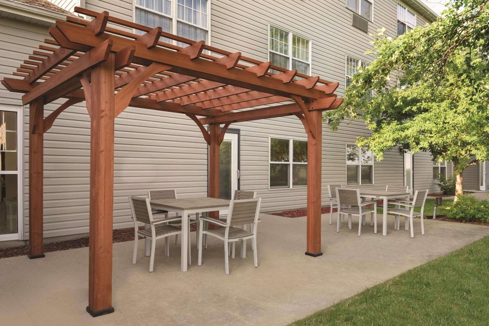 Country Inn & Suites By Radisson, Pella, Ia Экстерьер фото